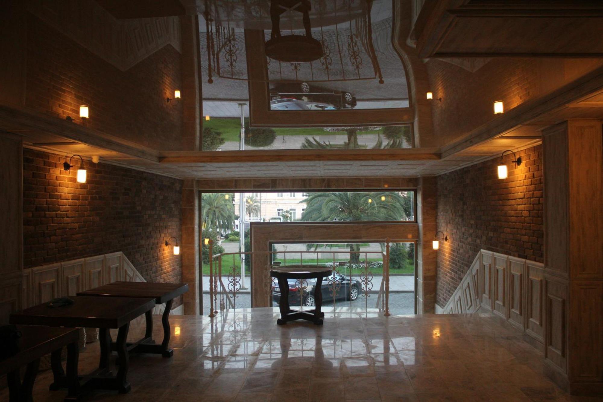 Melini Boutique Hotel Batumi Eksteriør billede