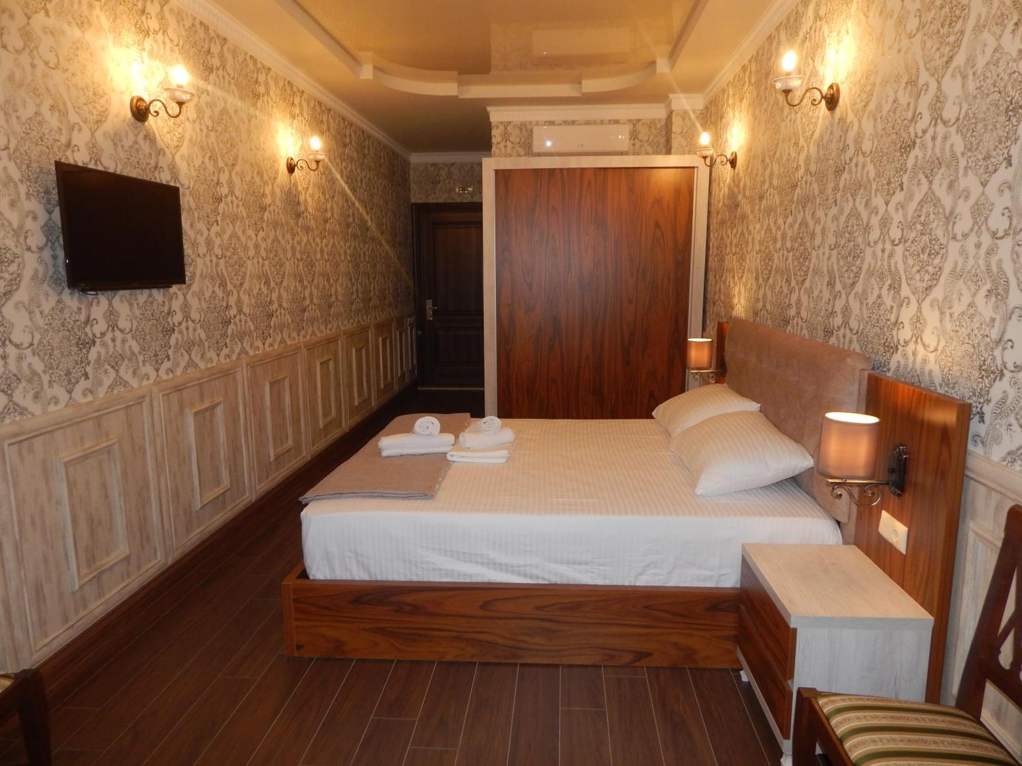 Melini Boutique Hotel Batumi Eksteriør billede